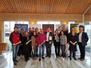 bild på de som var med vid företagsbesöket hos Trioplast